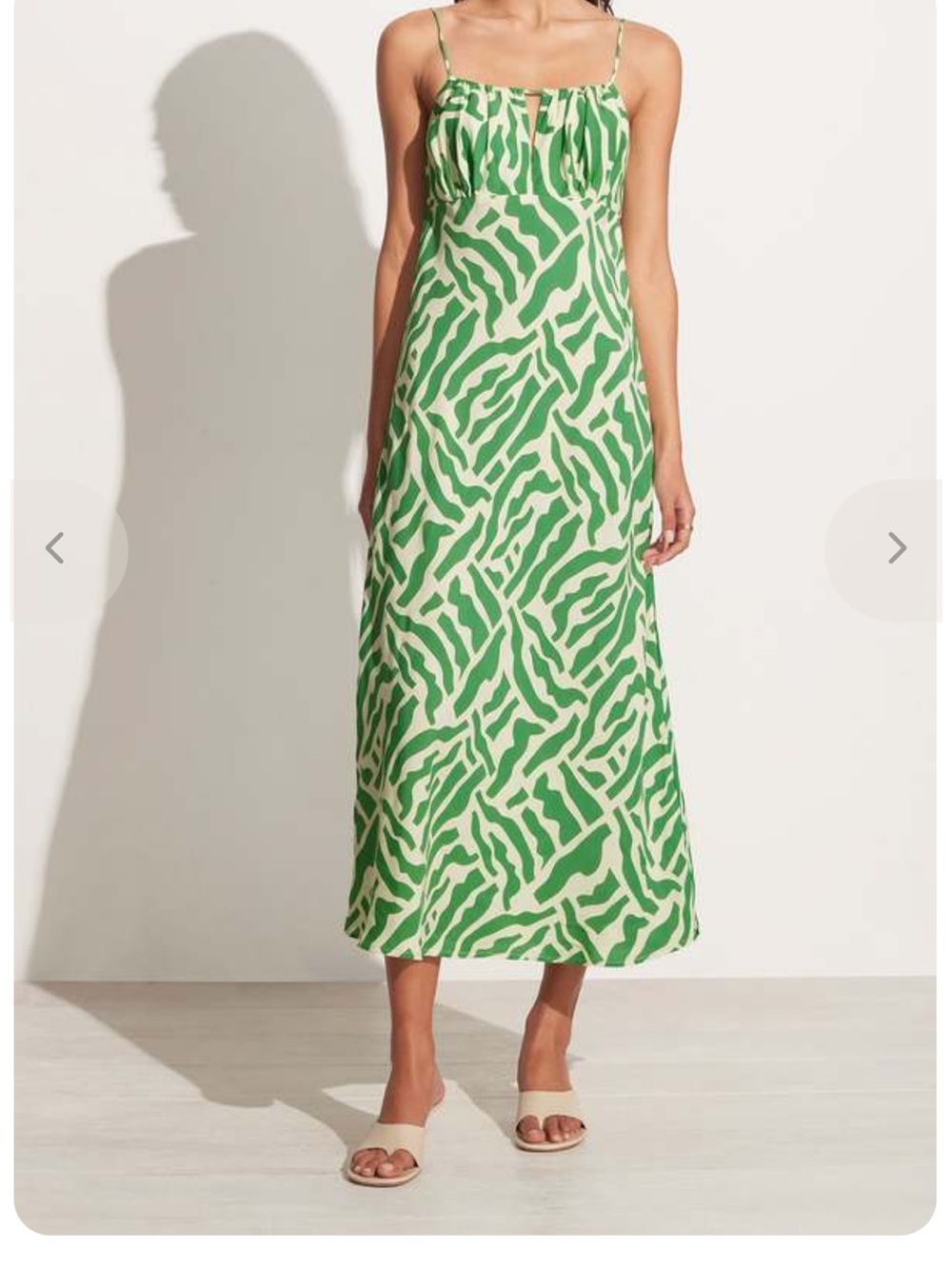EUC Faithfull The Brand green pattern midi dress- size 4